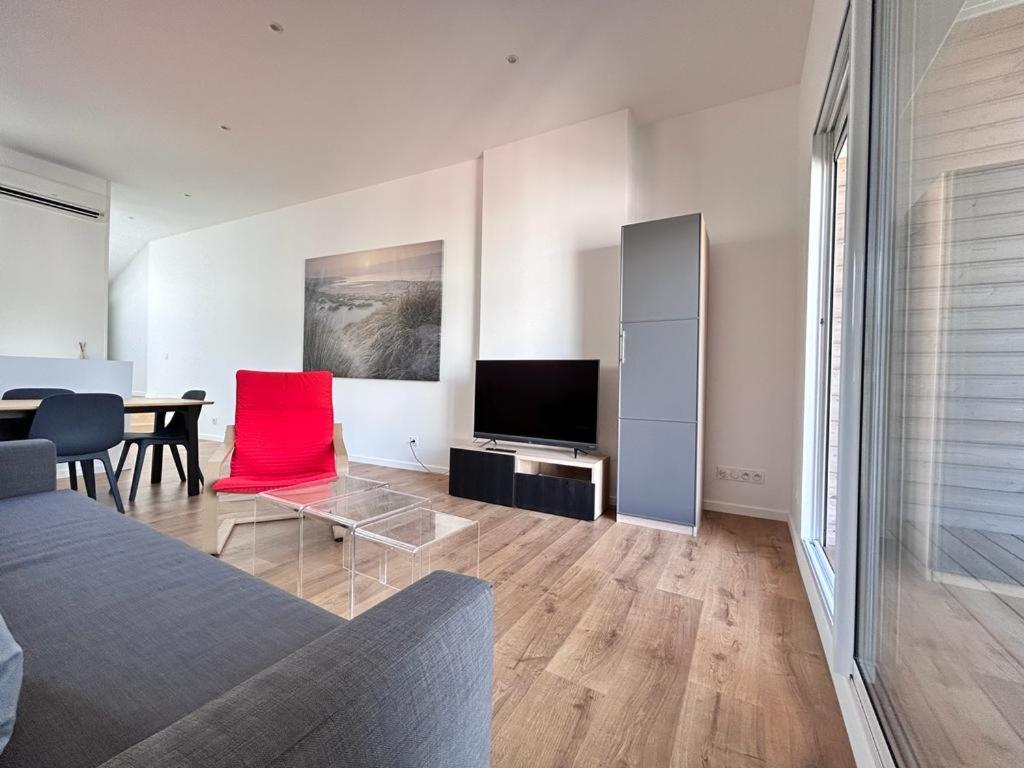 Tour D'Auvergne - Appartements En Plein Centre Ville, Proche De La Cathedrale Et De La Place De Jaude Clermont-Ferrand Exteriör bild